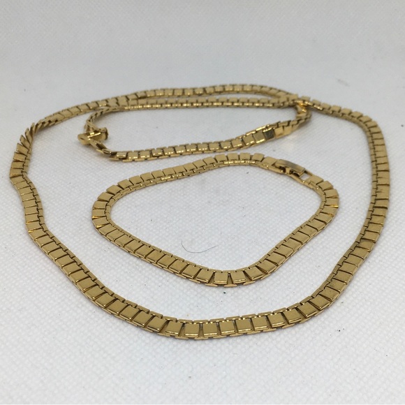 Jewelry Vintage Gold Necklace And Bracelet Set Unusual